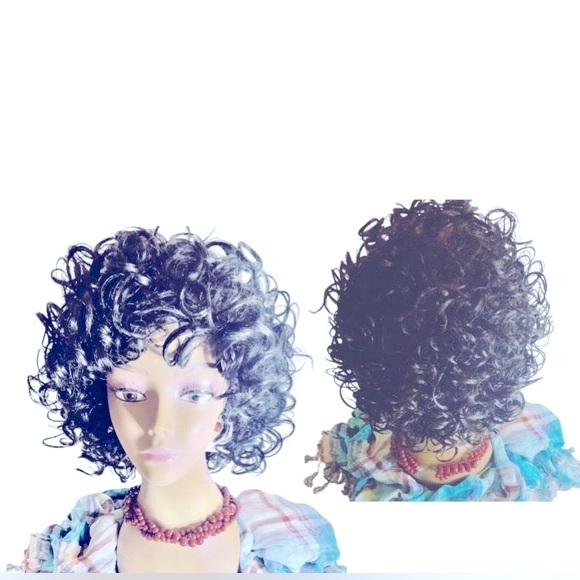 Synthetic Curly Wig - Picture 1 of 4